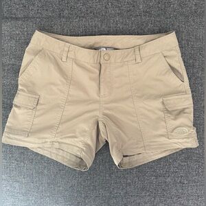 The North Face Women’s Khaki Tan Nylon Hiking Cargo Style Shorts Pockets Size 8